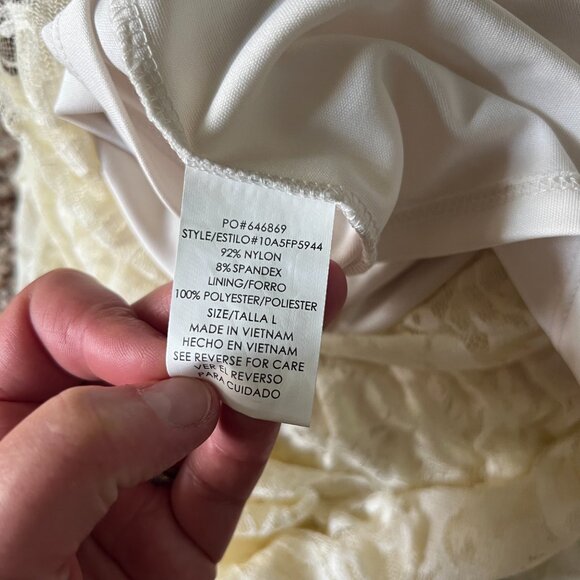 HeartSoul Ivory Flutter Sleeve Lace Dress with Skinny Brown Braided Belt Size L - Picture 7 of 10